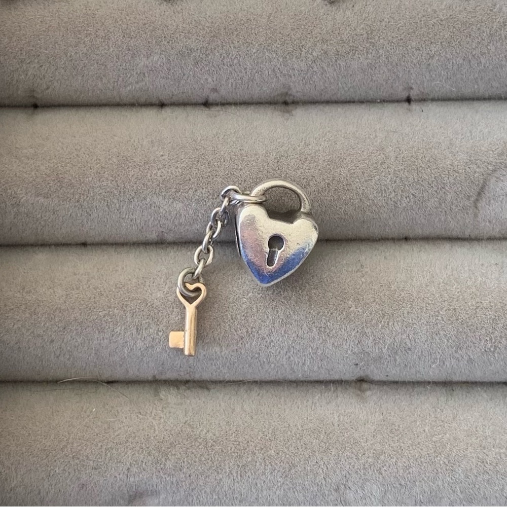 Pandora Key To My Heart Charm